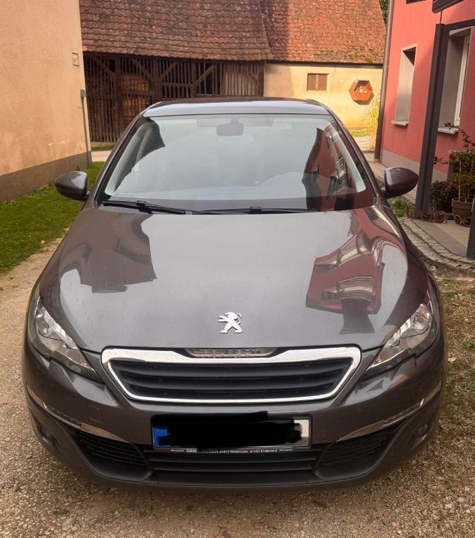 Peugeot 308 64.500 km 8.750 € Offenhausen 91238