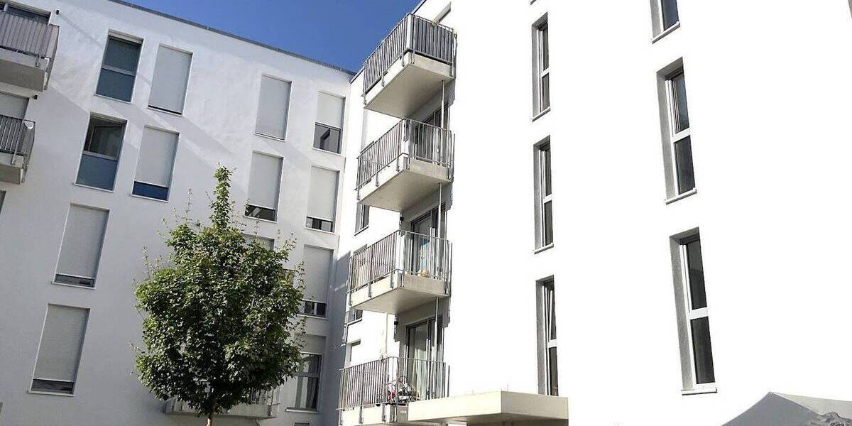 Etagenwohnung Nürnberg Schweinau - 4 Zimmer, 94 m&sup2;, 1.439&euro; | Angebot:26806552