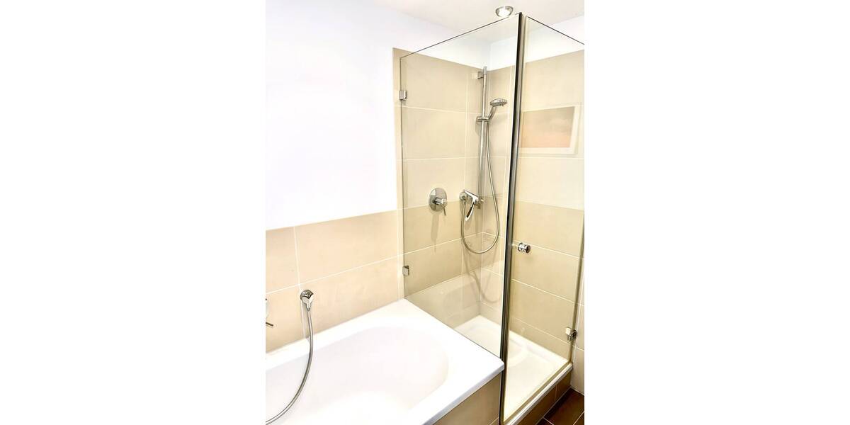 Etagenwohnung Erlangen Bruck - 3 Zimmer, 72 m&sup2;, 365.000&euro; | Angebot:25734200