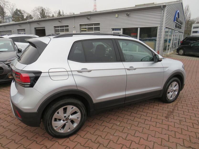 VW T-Cross 25.890 km 22.940 € Nürnberg 90431