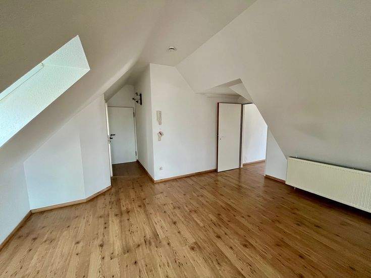 Gewerbeobjekt Oberasbach Altenberg - 4 Zimmer, 118 m&sup2;, 1.350&euro; | Angebot:25678603