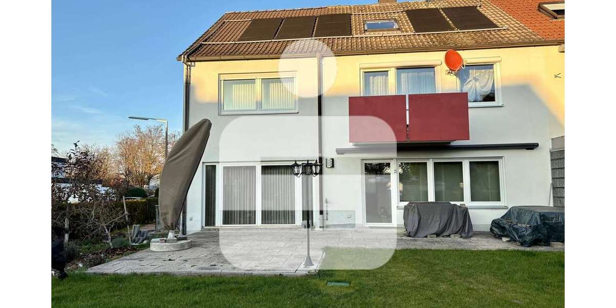 Haus zum Kaufen in Erlangen 585.000 € 203.79 m² 8 zimmer