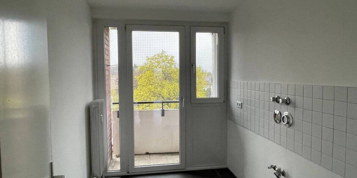 Etagenwohnung Nürnberg Herrnhütte - 4 Zimmer, 97 m&sup2;, 999&euro; | Angebot:26389493
