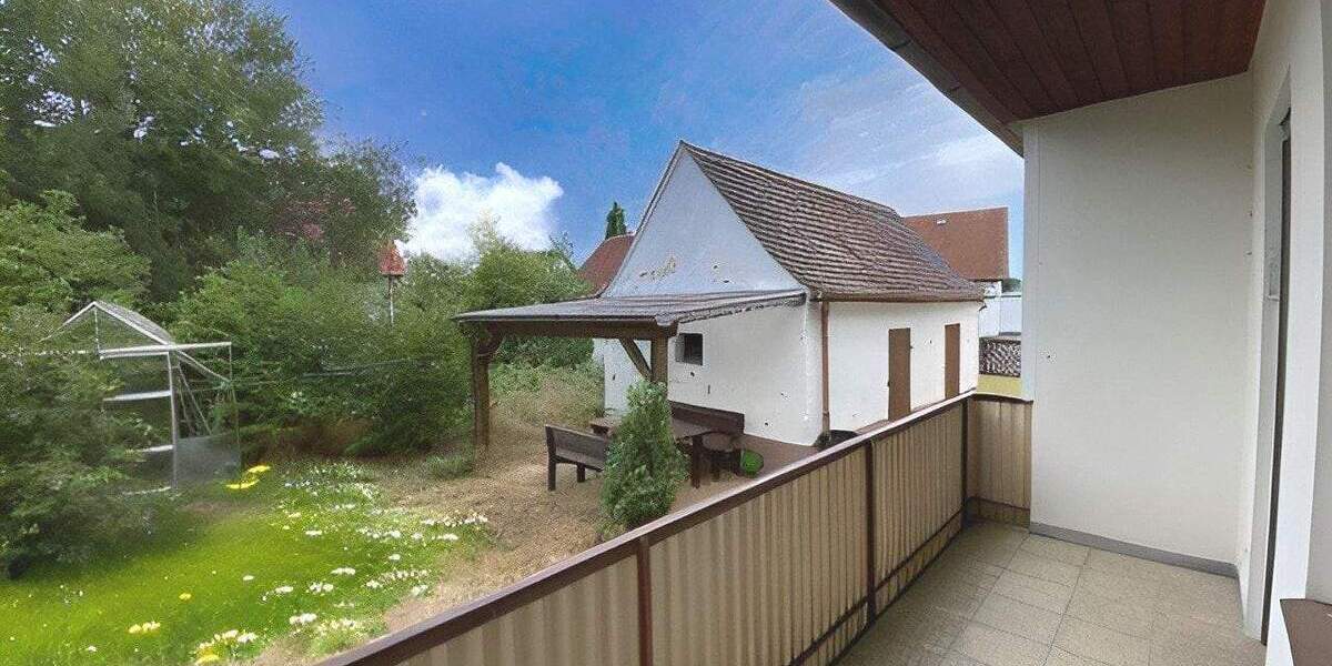 Einfamilienhaus Roßtal Weitersdorf - 9 Zimmer, 187 m&sup2;, 349.000&euro; | Angebot:25211193