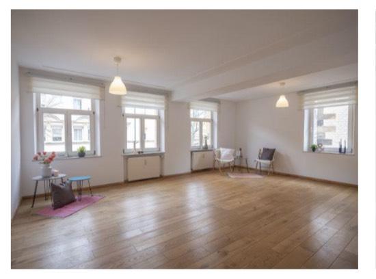 Großzügige helle 3-Zimmer-Wohnung (97m²) in Nürnberg Ab 01.05. 3 zimmer