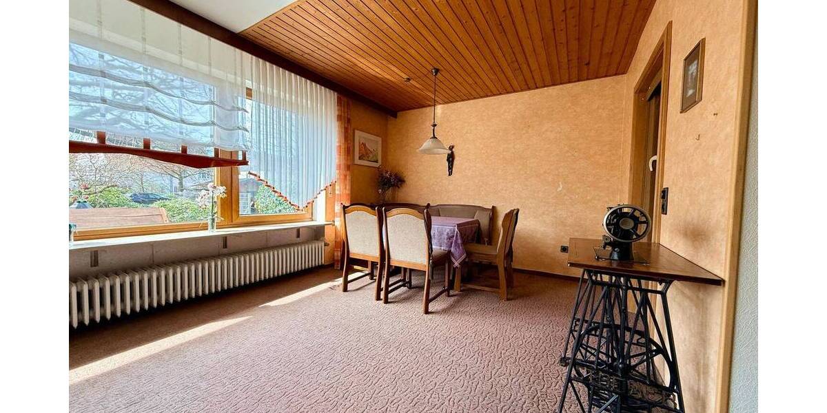 Einfamilienhaus Altdorf bei Nürnberg Röthenbach - 8 Zimmer, 232 m&sup2;, 595.900&euro; | Angebot:26141256