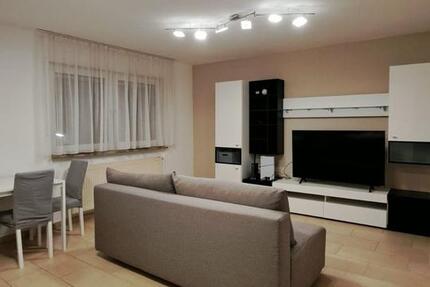 Möblierte helle 3ZW mit Balkon, EBK. Garage nahe U-Bahn 3 zimmer