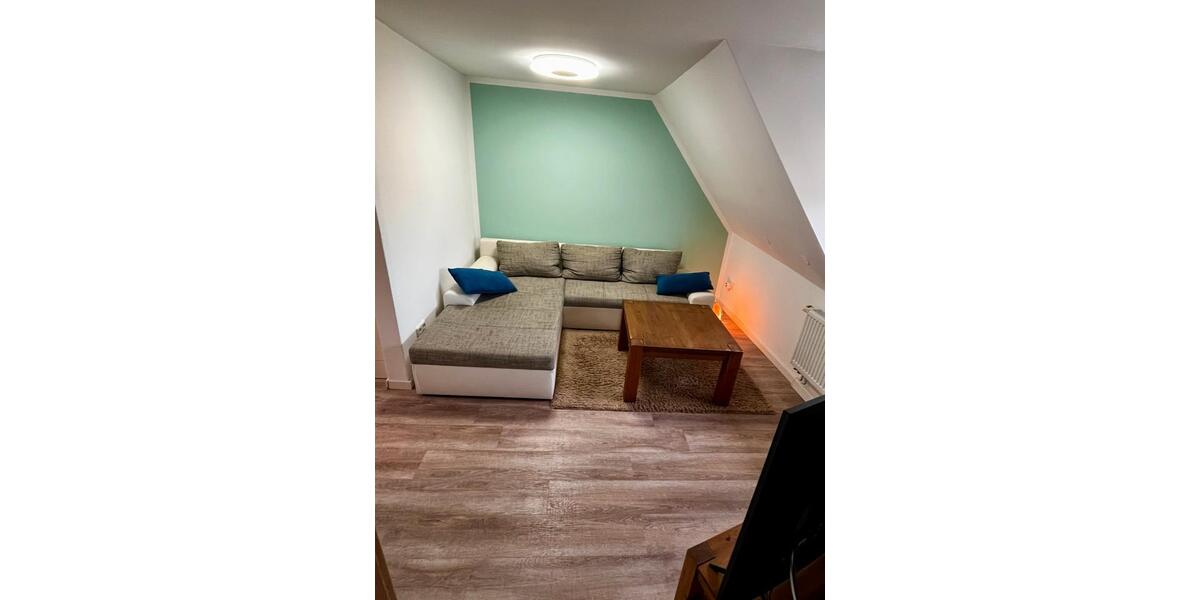 Dachgeschoßwohnung Forchheim - 2 Zimmer, 43 m&sup2;, 460&euro; | Angebot:27624271