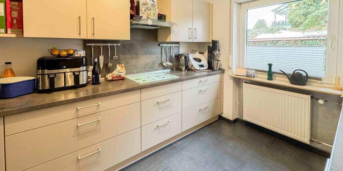 Platz für die ganze Familie - gepflegtes Reihenmittelhaus mit 6 Zimmern 6 zimmer