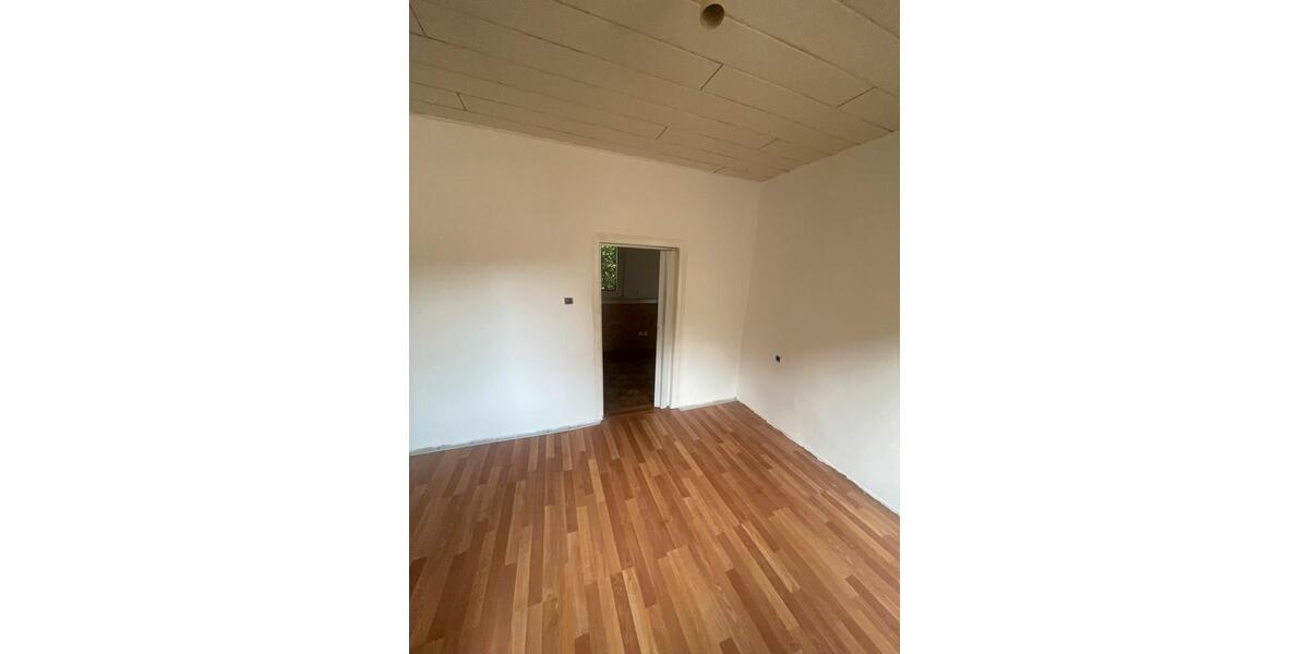 Etagenwohnung Fürth Altstadt - 1 Zimmer, 35 m&sup2;, 90&euro; | Angebot:25281024