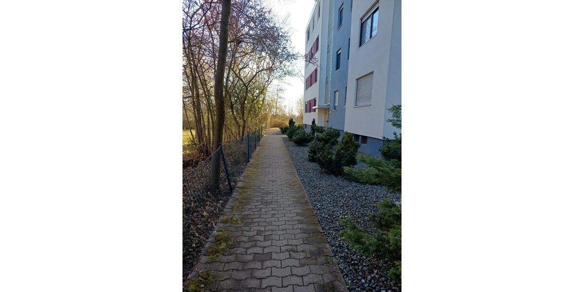 Etagenwohnung Fürth Atzenhof - 3 Zimmer, 85 m&sup2;, 1.275&euro; | Angebot:26253650