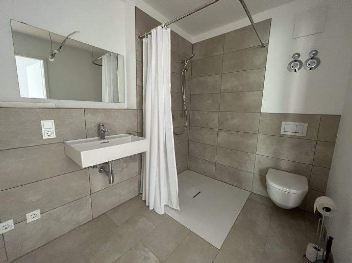 Möblierte 1-Zimmer-Terrassenwohnung nahe Stadtpark! 1 zimmer