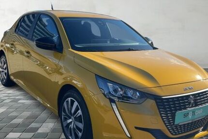 Peugeot 208 32.300 km 16.990 € Nürnberg OT Schweinau 90439