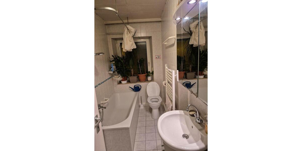 Etagenwohnung Nürnberg Almoshof - 1 Zimmer, 20 m&sup2;, 480&euro; | Angebot:25435843