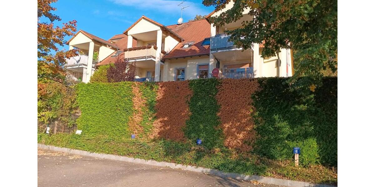 Etagenwohnung Großhabersdorf - 3 Zimmer, 86 m&sup2;, 1.185&euro; | Angebot:27600854