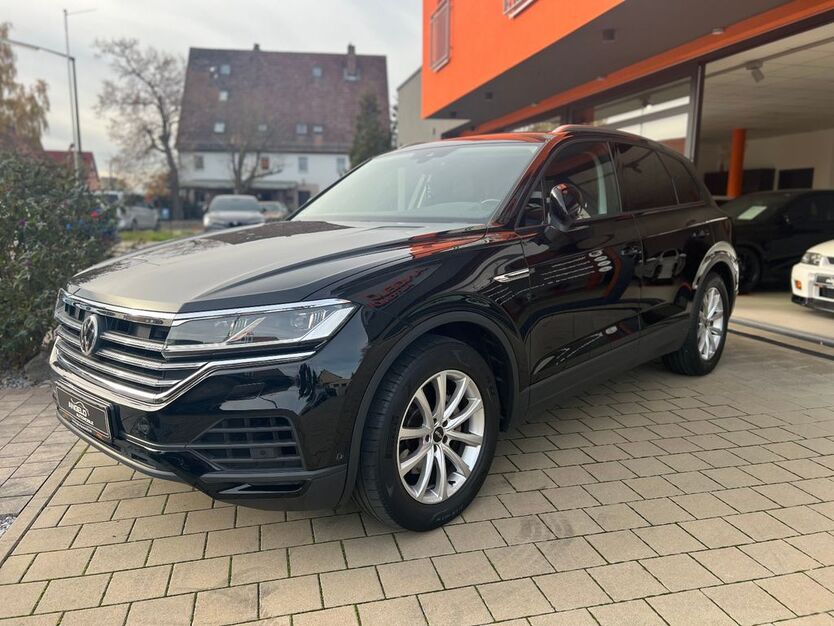VW Touareg 140.500 km 28.990 € Roßtal 90574