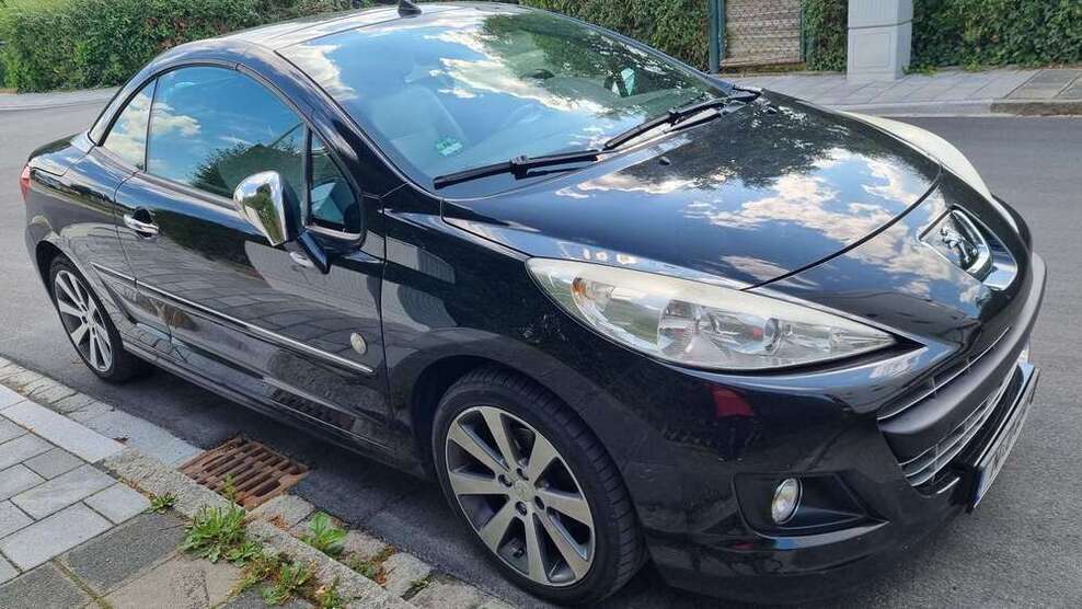Peugeot 207 160.000 km 5.400 € Altdorf 90518