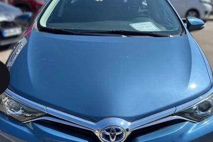 Toyota Auris Touring Sports 123.500 km 12.700 &euro; Allersberg 90584