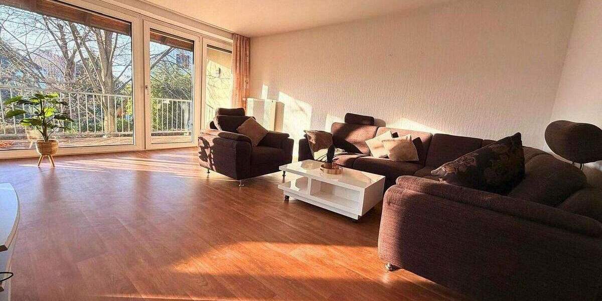 Etagenwohnung Herzogenaurach - 4 Zimmer, 98 m&sup2;, 345.000&euro; | Angebot:25820155