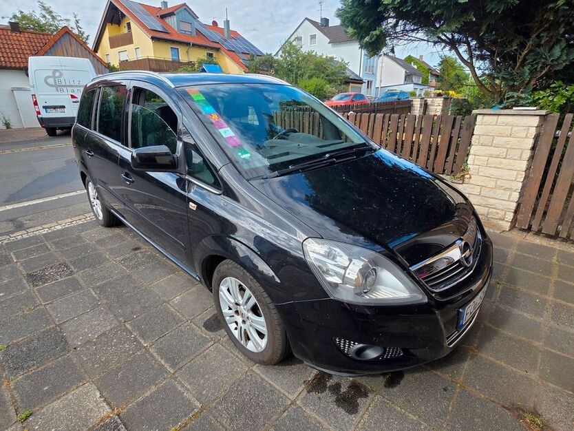 Opel Zafira 181.000 km 4.000 € Neunkirchen am brand 91077