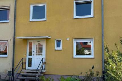 Haus zum Kaufen in Nürnberg 369.000 € 108 m² 4 zimmer