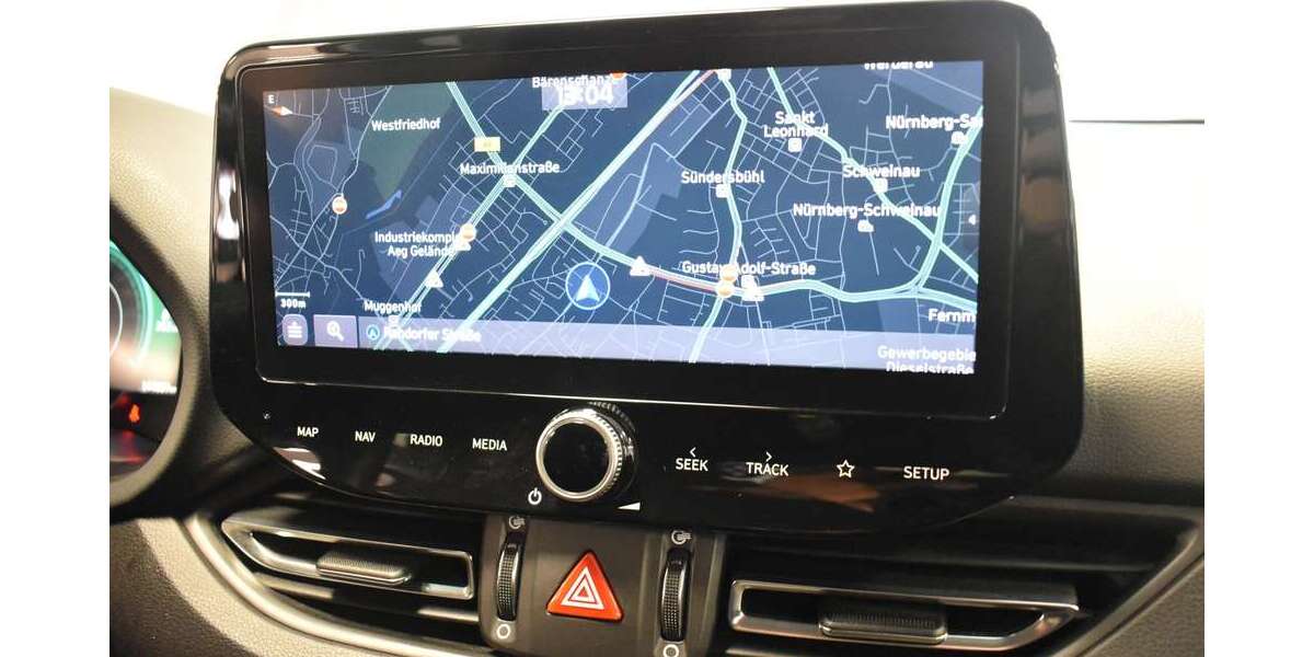 Hyundai i30 143.563 km 12.870 &euro; Nürnberg 90431