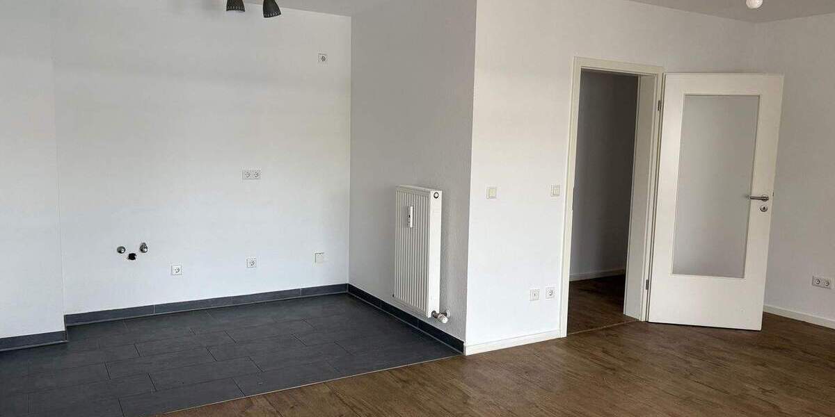 Gepflegte und großzügige 2-Zimmer-Wohnung mit Balkon in Röthenbach a.d. Pegnitz 2 zimmer