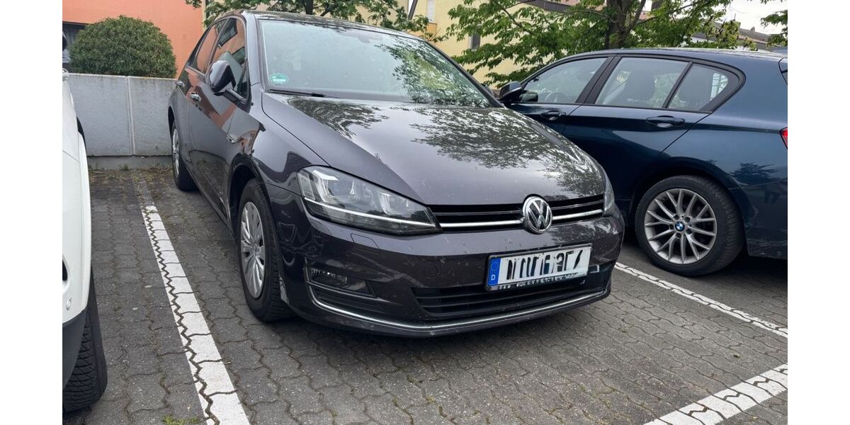 VW Golf 202.000 km 7.999 &euro; Fürth 90768