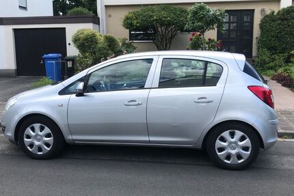 Opel Corsa 110.914 km 4.990 &euro; Nürnberg 90480