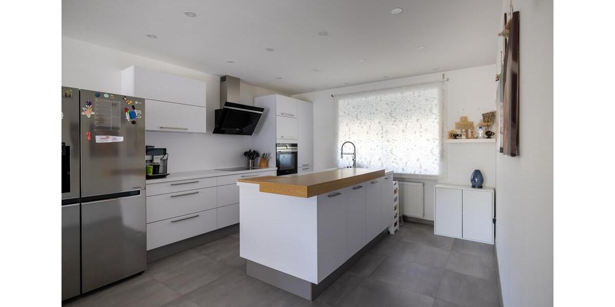 PROVISIONSFREI !! Moderne 4- Zimmer-EG- Wohnung mit Terasse 4 zimmer