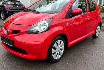 Toyota Aygo (X) 209.900 km 1.999 &euro; Schwabach 91126