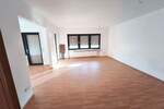 Etagenwohnung Neunkirchen a.Brand Ermreuth - 3 Zimmer, 125 m&sup2;, 1.000&euro; | Angebot:26471152