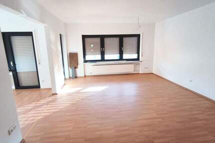 Wohnung Neunkirchen a.Brand Ermreuth - 3 Zimmer, 125 m&sup2;, 1.000&euro; | Angebot:26471152