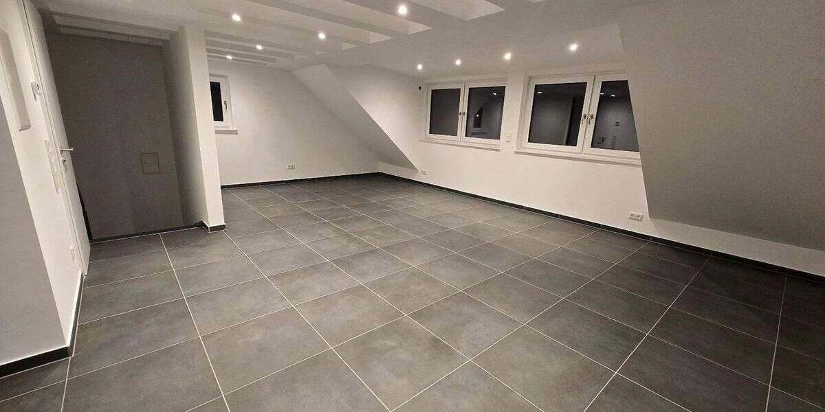 Reihenendhaus Nürnberg Laufamholz - 5 Zimmer, 163 m&sup2;, 749.000&euro; | Angebot:25210538