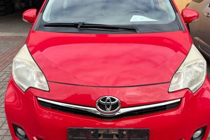 Toyota Verso-S 135.000 km 3.800 &euro; Burgthann-Oberferrieden 90559