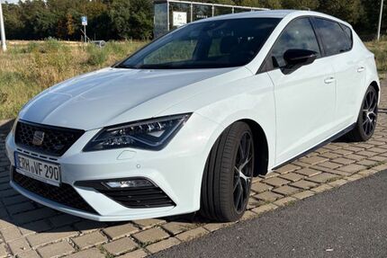 Seat Leon 48.000 km 24.390 &euro; Heßdorf 91093