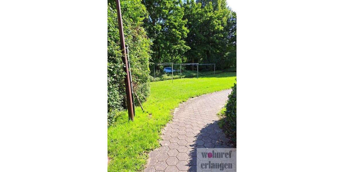 Etagenwohnung Buckenhof - 4 Zimmer, 93 m&sup2;, 1.250&euro; | Angebot:25153122