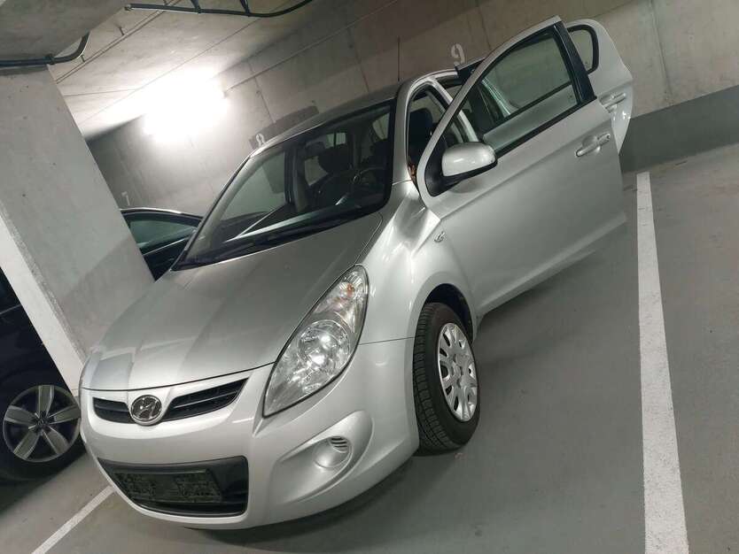 Hyundai i20 138.000 km 2.950 € Erlangen 91052
