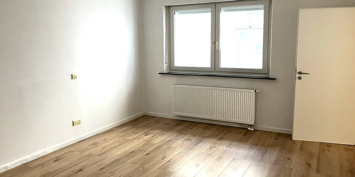 Gewerbeobjekt Fürth Innenstadt - 4 Zimmer, 359.000&euro; | Angebot:25797305