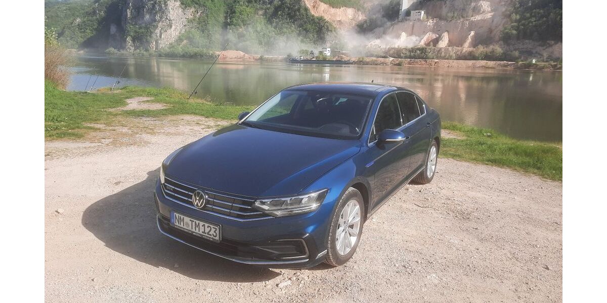 VW Passat 156.000 km 20.500 &euro; Rengersricht 90602