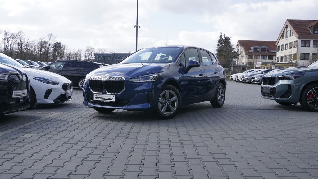 BMW 220 Active Tourer 11.355 km 30.640 &euro; Erlangen 91058