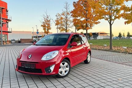 Renault Twingo 96.000 km 2.889 &euro; Nürnberg 90431