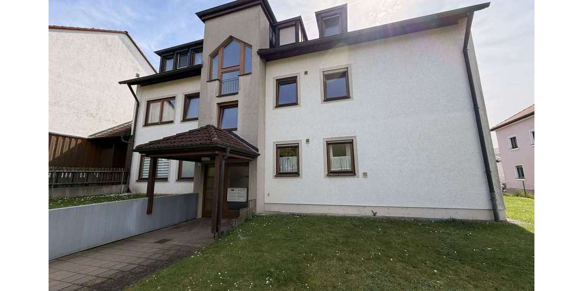 Etagenwohnung Heilsbronn - 3 Zimmer, 84 m&sup2;, 820&euro; | Angebot:26908389