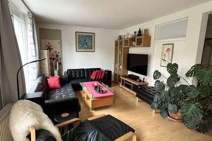 Haus zum Mieten in Erlangen 1.660 € 115 m²