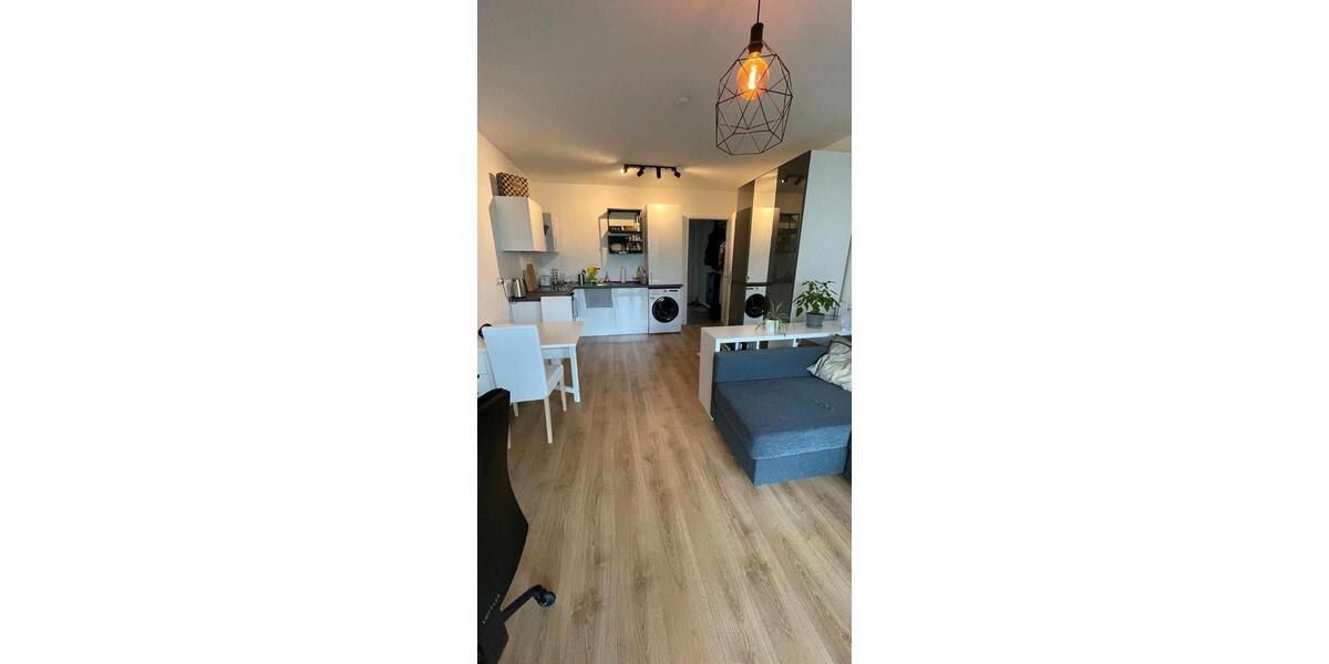 1 Zimmerwohnung im Erdgeschoss mit kleiner Terrasse 1 zimmer