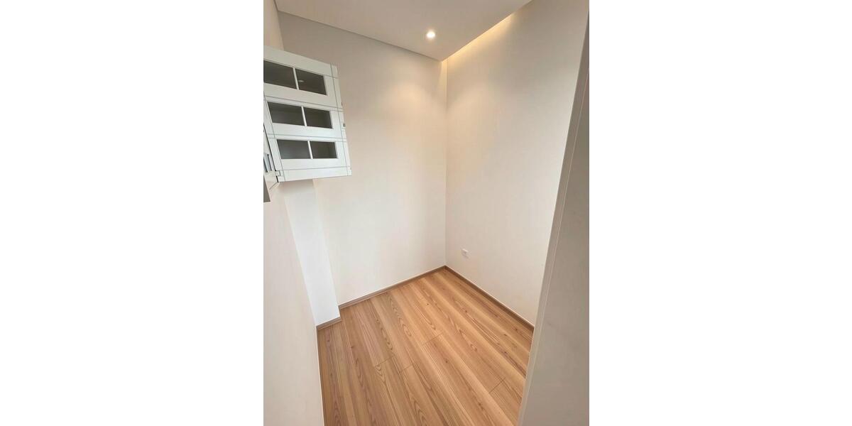 Erdgeschoßwohnung Roth - 3 Zimmer, 87 m&sup2;, 305.000&euro; | Angebot:27077328