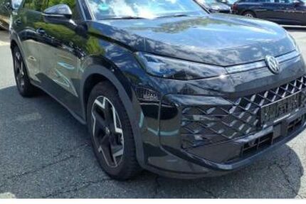 VW T-Roc 10.299 km 33.508 &euro; Nürnberg 90411