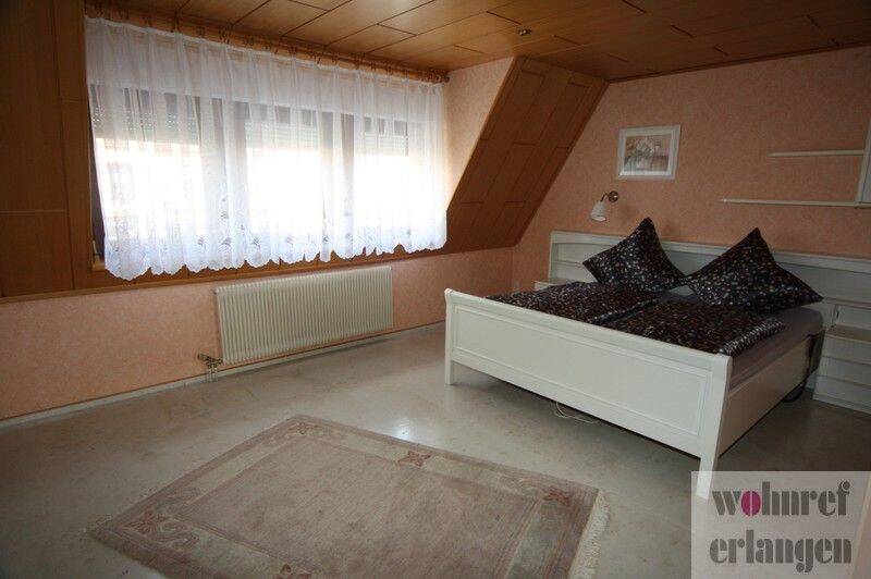 Mehrfamilienhaus, Wohnhaus Nürnberg Großgründlach - 4 Zimmer, 110 m&sup2;, 1.590&euro; | Angebot:26376789