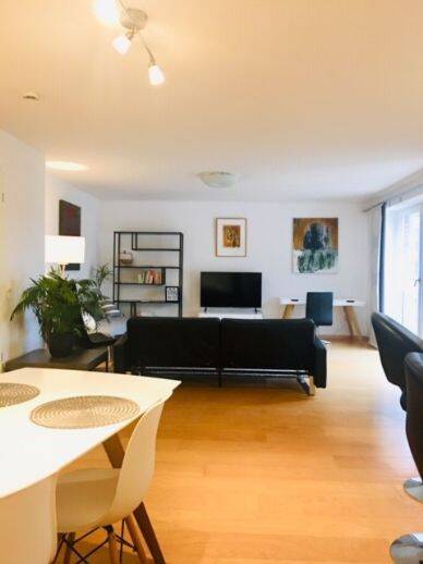 Etagenwohnung Fürth Innenstadt - 2 Zimmer, 75 m&sup2;, 500&euro; | Angebot:26904127