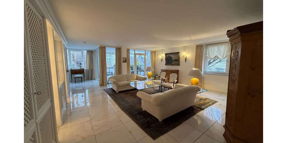 Etagenwohnung Nürnberg Hasenbuck - 4 Zimmer, 208 m&sup2;, 2.600&euro; | Angebot:25878730